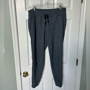 Lululemon blue heathered joggers size 10